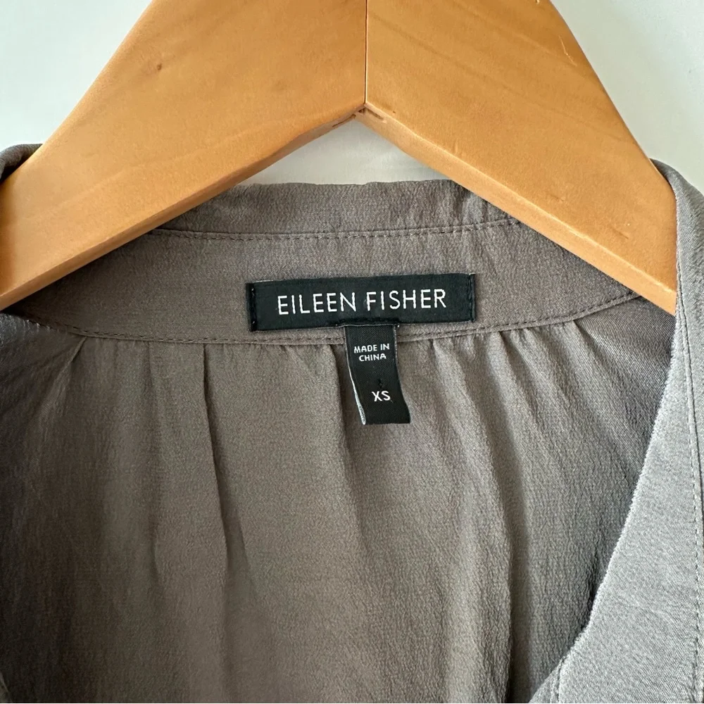 Eileen Fisher • Popover Roll Tab Silk Blouse - Picture 5 of 6